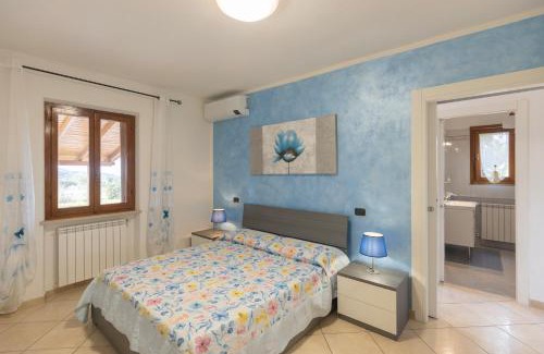 Lacona Casa | Appartamenti La Chiocciola - Helloelba