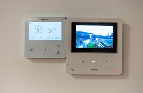 Capiago Intimiano Apartamento | Appartamenti "Primula - Fiordaliso" - Cascina Da Rosa