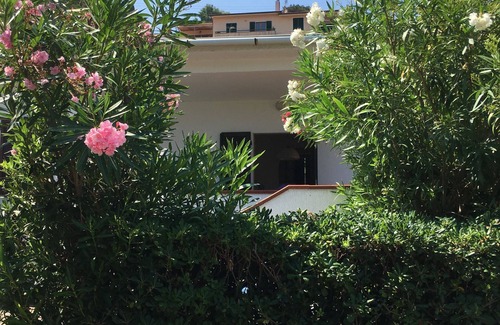 Sant' Andrea Apartamento | APPARTAMENTI SANT'ANDREA - CASA GRANDE ALLE PIANE