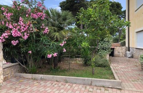 Fertilia Casa | Appartamento 150 mq in villa sul mare a Fertilia
