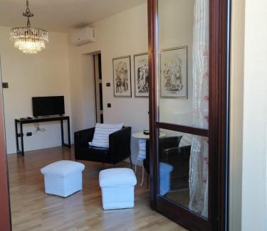 Cento Apartamento | Appartamento Angela