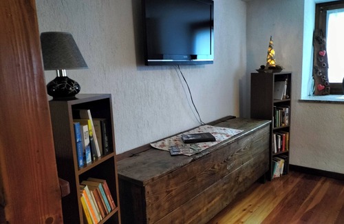 Chambave Apartamento | Appartamento di Montagna "LO Grop"