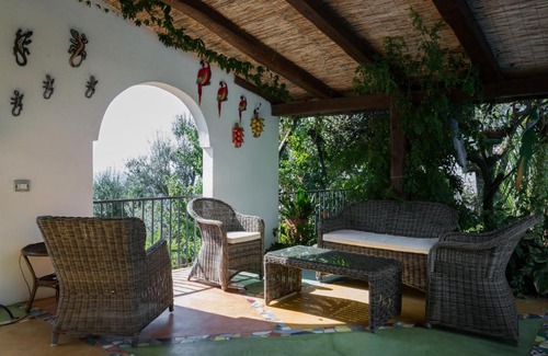 Schiazzano Apartamento | Appartamento in Villa con Giardino privato e piscina