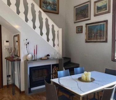 Pontedera Apartamento | Appartamento in Villa Aulla