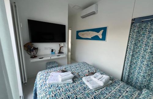 Rezza Apartamento | Appartamento Rapallo Sky Garden Maria Jose Liguria - Attico vista mare - Terraces - 2 bagni- 2 Camera da Letto - Box, Wi-fi, Idromassaggio Free inteiro Attico per Voi, con Ascensore