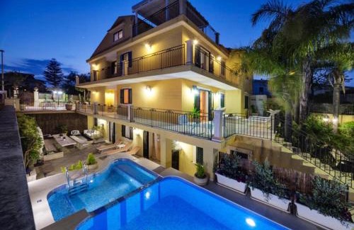 Marina di Ragusa Apartamento | Appartamento Venere in villa 18pax