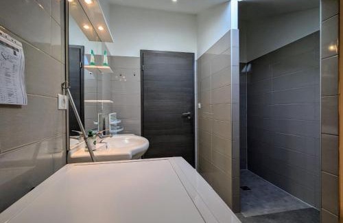 Saint-Michel-sur-Meurthe Apartamento | Appartement cosy, 2 chambres et parking privé, proche des Vosges - FR-1-589-780