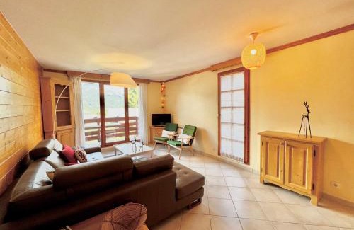 Notre-Dame-de-Bellecombe Apartamento | Appartement spacieux 8 pers., centre village, proche pistes, parking, wifi - FR-1-505-183