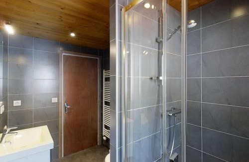 Le Chinaillon Apartamento | Appartement 2 chambres avec balcon et parking proche pistes - FR-1-467-47