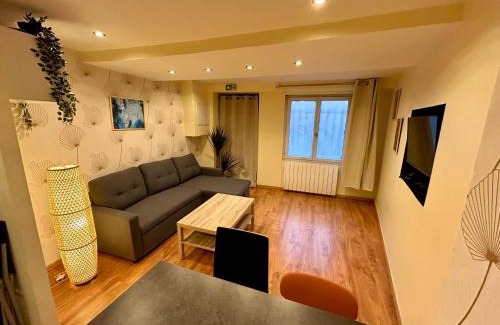 Saint Michel - Mairie Apartamento | Appartement 2 chambres - proche Métro à 10min de Bellecour