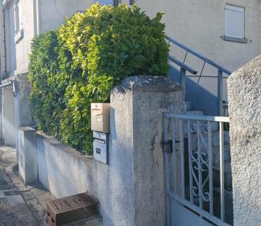 Moussoulens Apartamento | Appartement 2 pièces petit village au calme