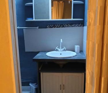 Moussoulens Apartamento | Appartement 2 pièces petit village au calme