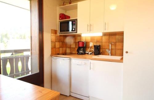 Les Carroz-d'Araches Apartamento | Appartement 2 pièces 5 pers, pied des pistes, garage privé, proche village et commerces - FR-1-572-57