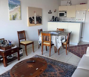 Arzon Apartamento | Appartement 3 pièces de 52 m2 face au port du Crouesty avec terrasse de 18 m2 parking privé et wifi gratuit