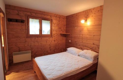 Les Carroz-d'Araches Apartamento | Appartement 3 pièces cabine, 6 pers, face au spa et au ski bus, proche pistes et commodités - FR-1-572-45