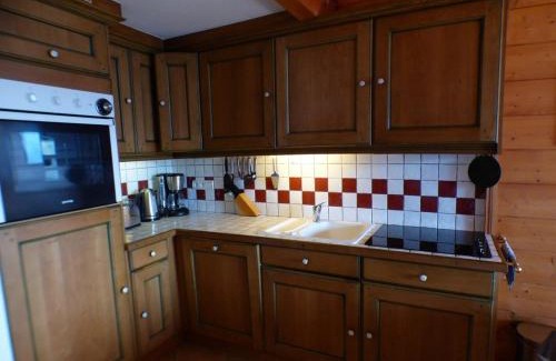 Bisanne 1500 Apartamento | Appartement 5 pièces, skis aux pieds, près des Saisies - 9 personnes, balcon, parking inclus - FR-1-594-216