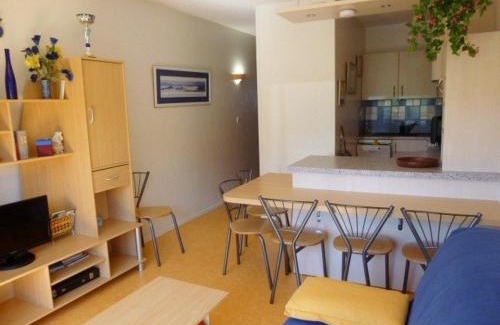 Arette Apartamento | Appartement 6 pers avec balcon, accès pistes, parkings et casier à skis - FR-1-602-60