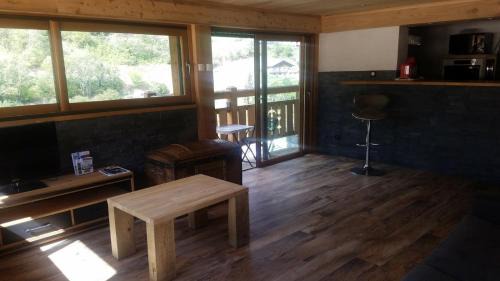 Champagny-en-Vanoise Apartamento | Appartement avec vue panoramique à Champagny - La Joubarbe