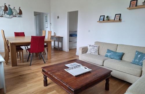 Tregastel Apartamento | Appartement au cœur de la Côte de Granit Rose.