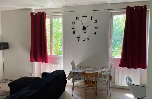 Roanne Apartamento | APPARTEMENT AU CENTRE VILLE de ROANNE 50 m²
