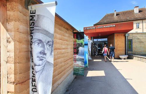 Aoste Apartamento | Appartement au milieu des lacs, au bord du Guiers