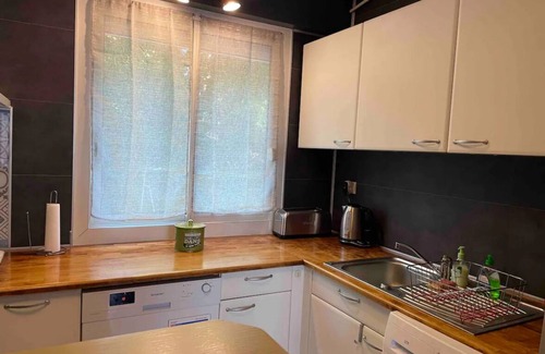 Merignac Apartamento | Appartement Bien Situé Centre Ville de Merignac Tram et Bus