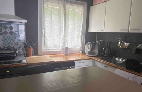 Merignac Apartamento | Appartement Bien Situé Centre Ville de Merignac Tram et Bus