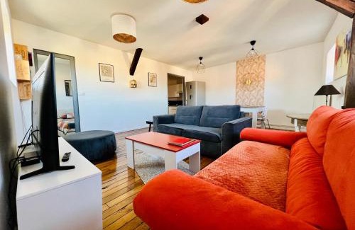 Chalons-en-Champagne Apartamento | Appartement coeur centre-ville cosy et chaleureux rue Carnot