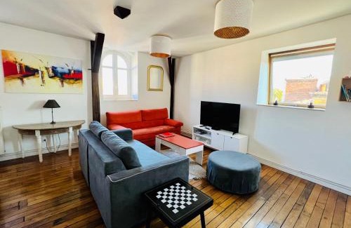 Chalons-en-Champagne Apartamento | Appartement coeur centre-ville cosy et chaleureux rue Carnot