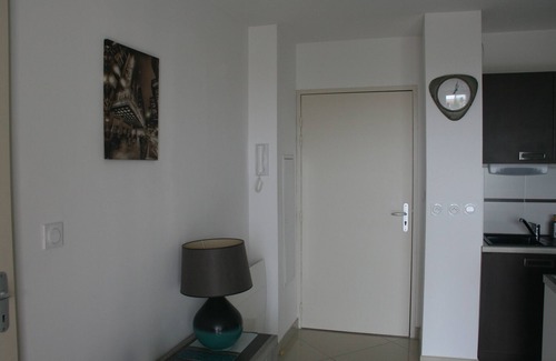 Saint-Pierre-la-Mer Apartamento | Apartamento-Diseñador-Terraza-Baño privado