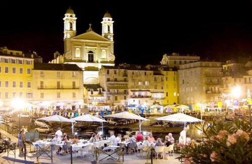 Bastia Apartamento | appartement centre historique