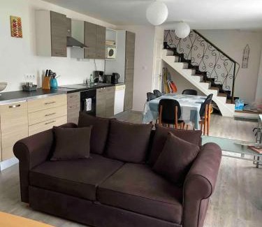Pleherel-Plage-Vieux-Bourg Apartamento | Appartement charmant à Fréhel, grand jardin.B