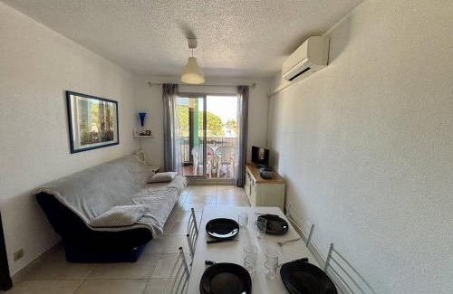 Plage d'Argeles Apartamento | Appartement climatisé à Argelès-sur-Mer avec Parking - 4 couchages - FR-1-388-52