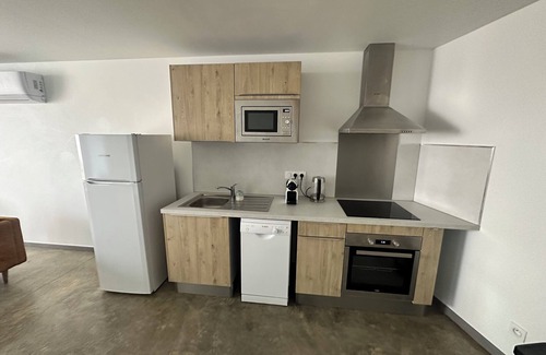 Pouzilhac Apartamento | Appartement Climatisé Avec Extérieur