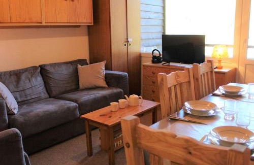 Les Claux Apartamento | Appartement cosy 2P, accès direct aux pistes, cœur de Vars Les Claux, 4 couchages - FR-1-330B-45