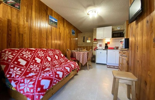 Praz-sur-Arly Apartamento | Appartement cosy 6 pers, Praz-sur-Arly, navette gratuite, parking, animaux admis - FR-1-603-43