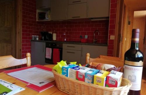 Les Gets Apartamento | Appartement cosy avec WiFi et parking aux Gets - FR-1-671-70