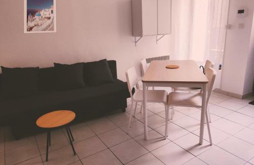 Nimes City Centre Apartamento | Appartement Cosy en centre centre-ville . . .