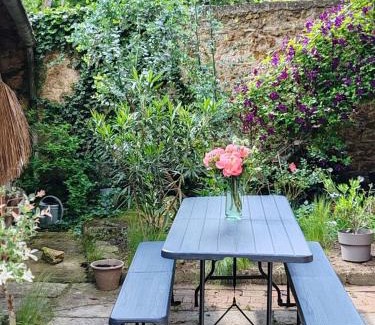 Ainay-le-Chateau Apartamento | Appartement cosy 70 m2 tout confort 4 personnes