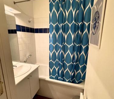 Lille Centre Ville Apartamento | Appartement Cosy sur la Prestigieuse rue Faidherbe, à deux pas de la gare Lille Flandre