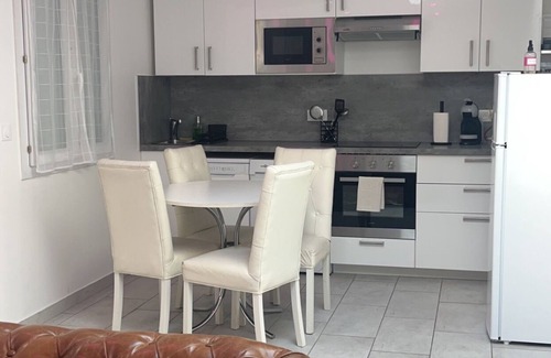 Pontault-Combault Apartamento | Appartement De Charme à 25 Minutes de Paris - F3