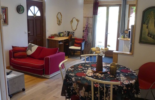 Villy-le-Pelloux Apartamento | Appartement Dans Maison de Village, au Calme, Entre Annecy et Genève