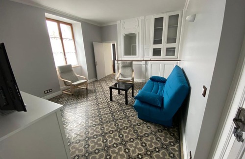Savigne-sur-Lathan Apartamento | appartement de la cour Izorée