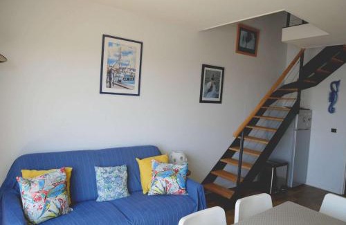 Etel Apartamento | Appartement duplex à Étel 3* - Piscine, Wifi, Animaux admis, Parking à 600m de la plage - FR-1-479-200