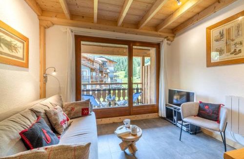 Val-d'Isere Apartamento | Appartement duplex skis aux pieds, 3 pièces, 5 pers., wifi, balcon, et garage privé - FR-1-694-196