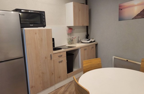 Le Breuil Apartamento | Appartement en Bourgogne Avec Piscine