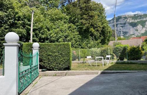 Collonges-sous-Saleve Apartamento | Appartement aux portes de Genève