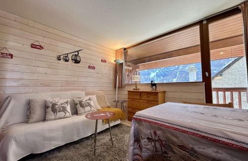Monetier-les-Bains Apartamento | Appartement lumineux 2 pièces cabine au Monêtier-les-Bains, proche pistes, avec parking - FR-1-330F-239