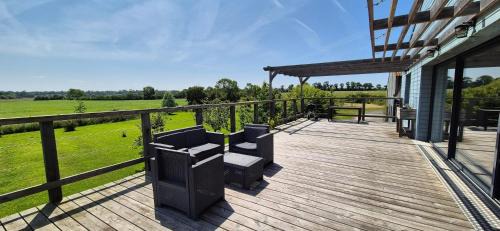 Saint-Pierre-du-Mont Apartamento | Appartement spacieux à Saint-Pierre-du-Mont 200 m² avec jardin