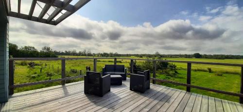 Saint-Pierre-du-Mont Apartamento | Appartement spacieux à Saint-Pierre-du-Mont 200 m² avec jardin